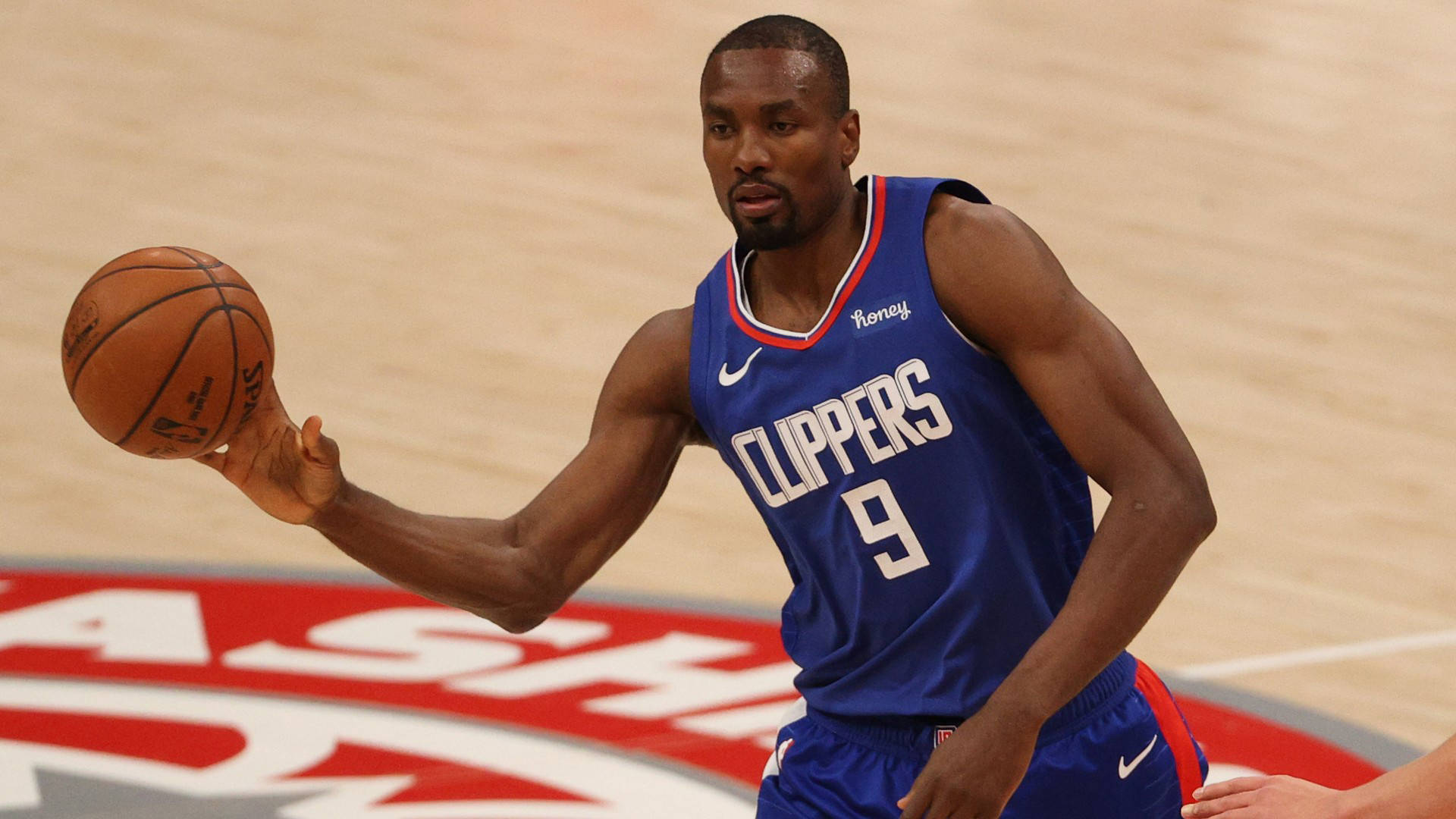 原创三原因将导致伊巴卡跳出合同休赛期奇货可居快船却让他打替补