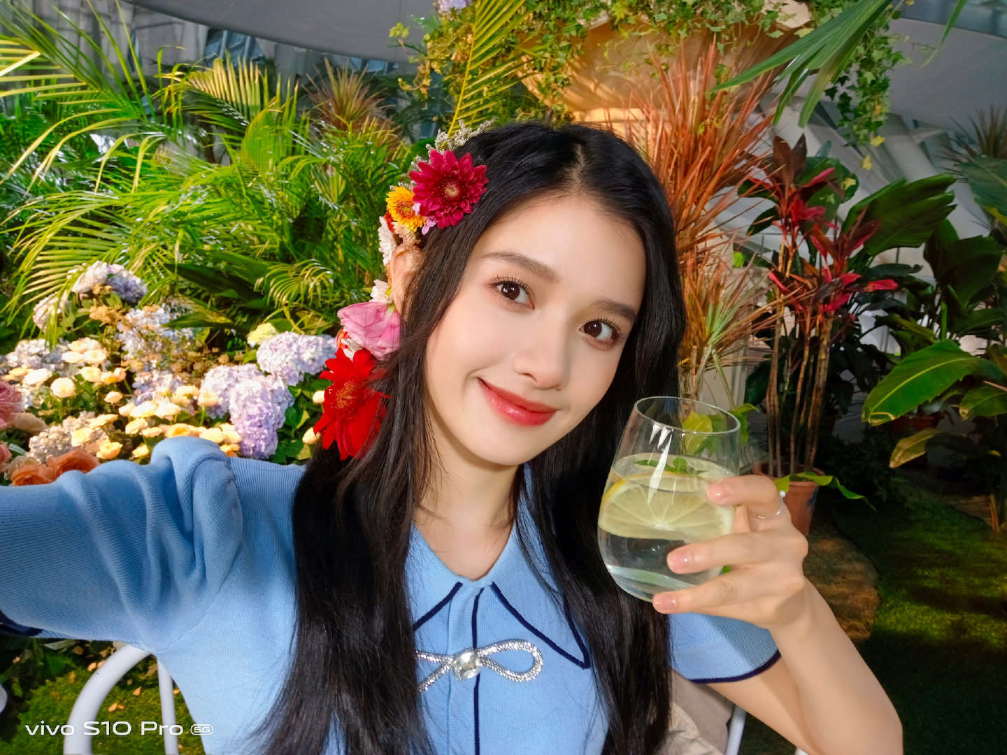 怎么样自拍美颜 d0ccc77358ce4236bb8cf321650450e2.jpeg