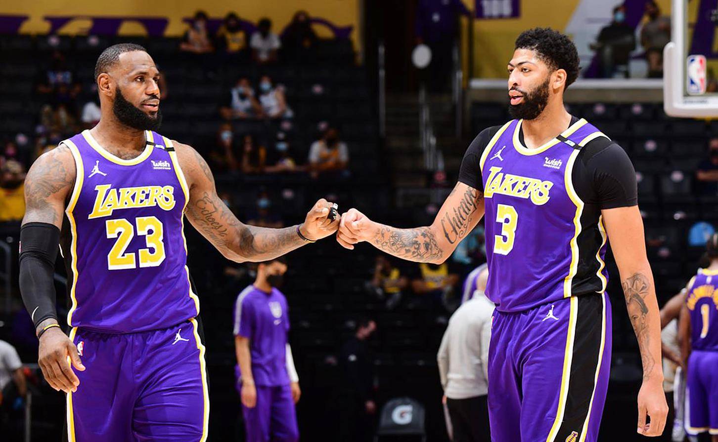 内因 外因下 湖人距离德罗赞仅一步之遥 这次nba还会阻止吗 詹眉