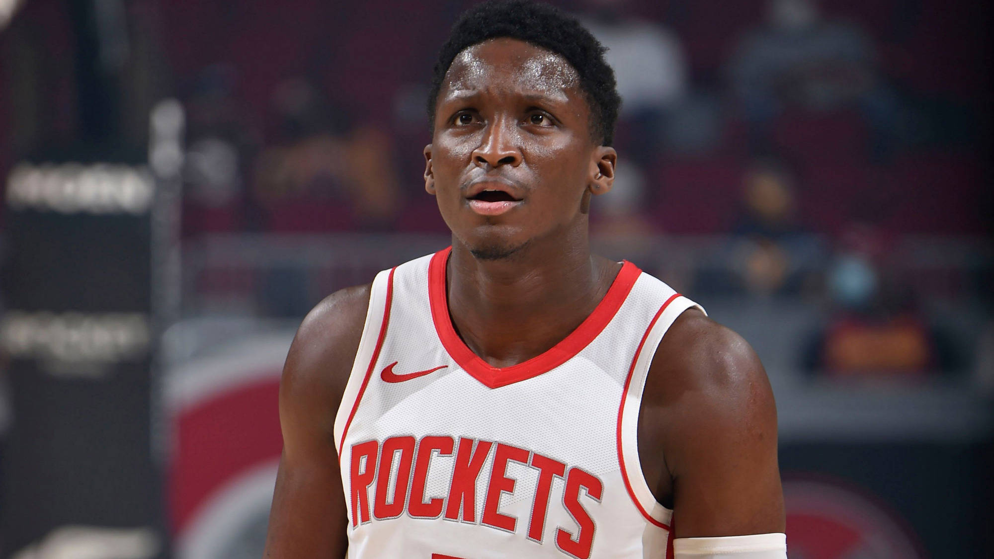 热火|詹姆斯影场距离乔丹相差甚远！好在球场得意，全明星后卫底薪来投