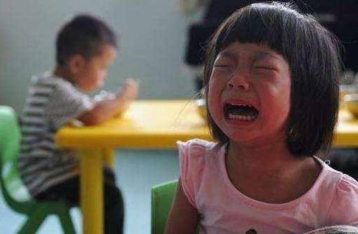 独立|我家宝宝2岁半上幼儿园，闺蜜宝宝3岁上幼儿园，没想到差别这么大