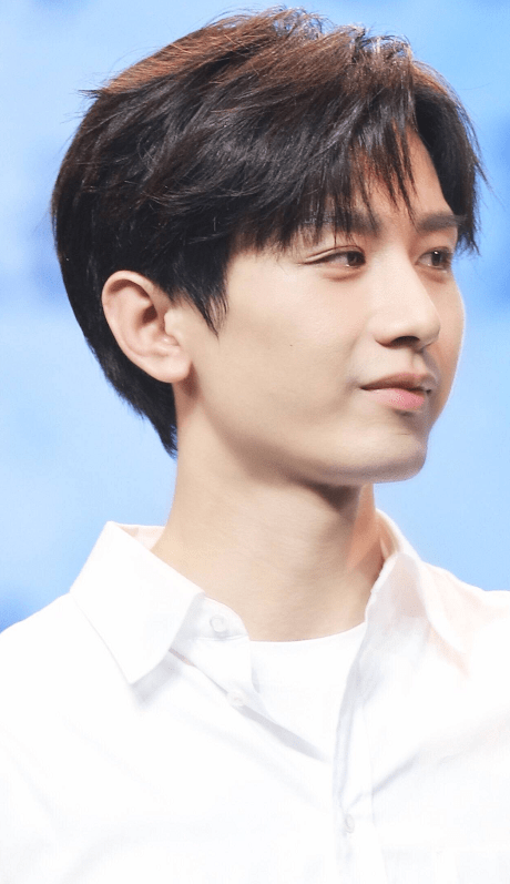 原创人人滴处处滴85后小花还能不能演好戏可怜成毅背了一年锅