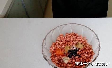 做法|花生米不要再炸着吃了,无油无火,花生米加鸡蛋,嘎嘣脆,超级香