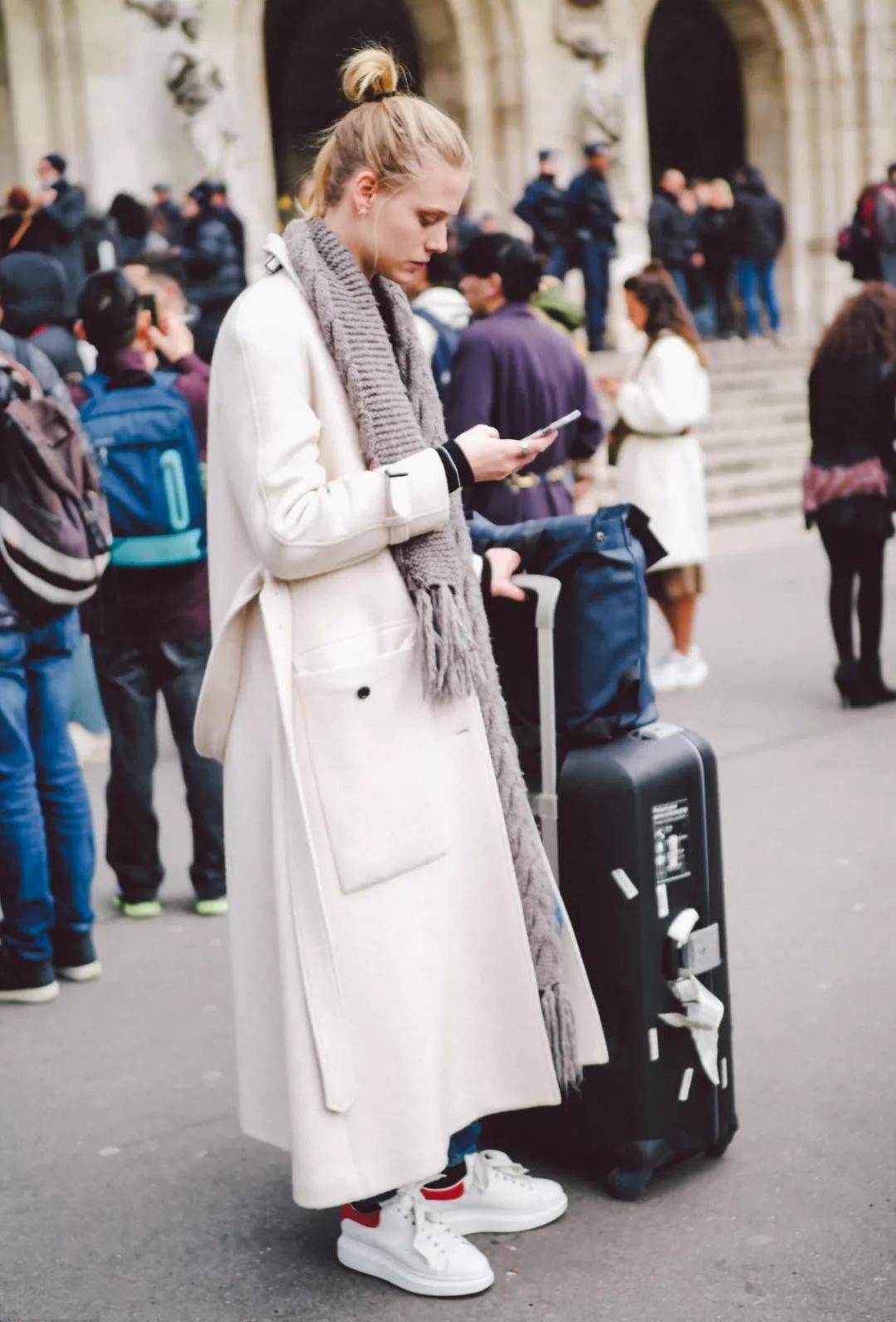 Top|女人如果不差钱，建议试试这4件外套，时髦又保暖，谁穿谁上头！
