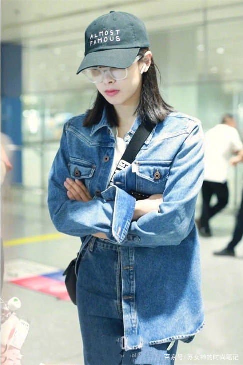 卫衣|收起你的贝雷帽吧，今夏防晒少不了“它”，减龄又时髦，谁戴谁美