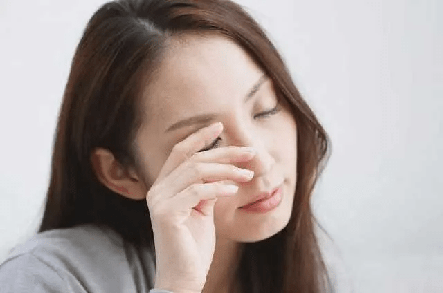 为什么眼睛干涩没眼泪 a48be7a3a2d3443ab118ed917a35a50a.png