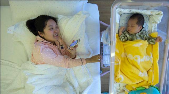 月子|坐月子，有必要花一万块钱请个月嫂吗？过来人：还真别只心疼钱