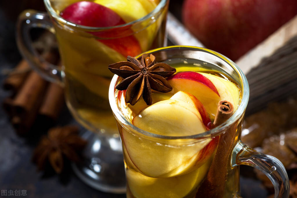 美食|夏季精致餐需搭配不同类型红酒,看看你喜欢哪一款?