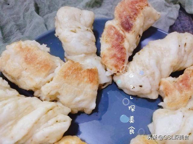 做法|早餐面食这样做,卷一卷,煎一煎,咸香劲道好消化,老少皆宜