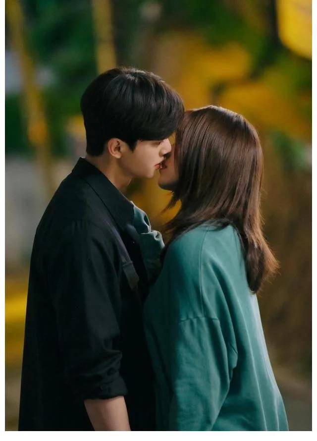 Netflix|《无法抗拒的他》宋江，被封「最帅渣男」