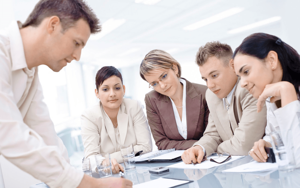 原创一个高情商的职场人?如何练就?掌握聊天沟通技巧就可以了