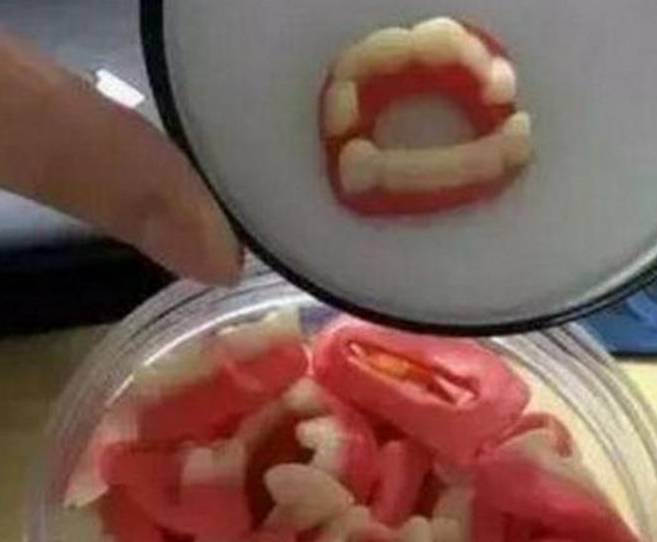 煤球|给你四种零食,吃一口给你100块,网友:除最后一种,稳赚不赔