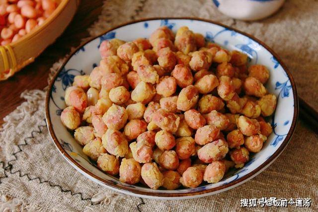 原创蛋酥花生米的做法一个鸡蛋一碗面粉好吃好做一口一个真是香