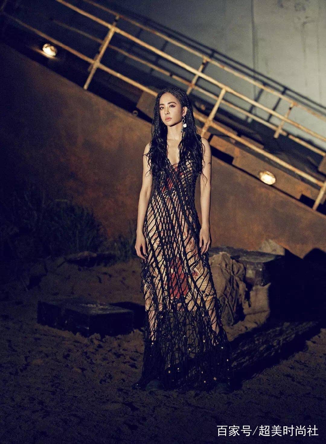 渔网|蔡依林新MV时尚风A出新高度,回顾其时尚进化史,变化太大