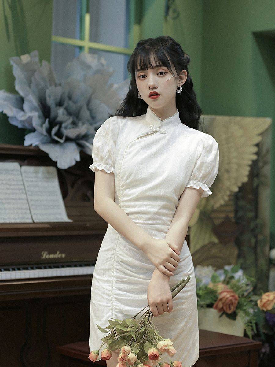 民国少女风华穿搭,如生活在二点五次元世界的女主_旗袍