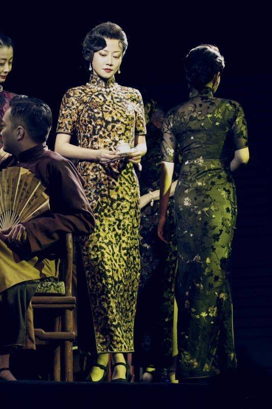 曲线美|能把旗袍穿得如此“摇曳生姿”，谭卓的身材我真羡慕