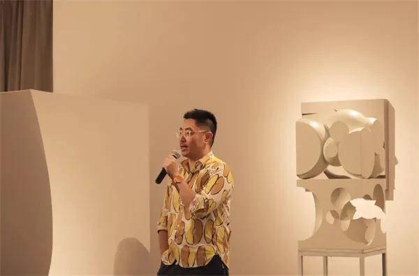 第零现场na朱羿郎实验作品展在798第零空间隆重开幕