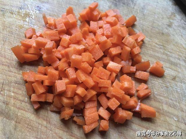 包子|天冷了早餐不用早起，15分钟搞定，好吃又耐饿，比包子馒头还香