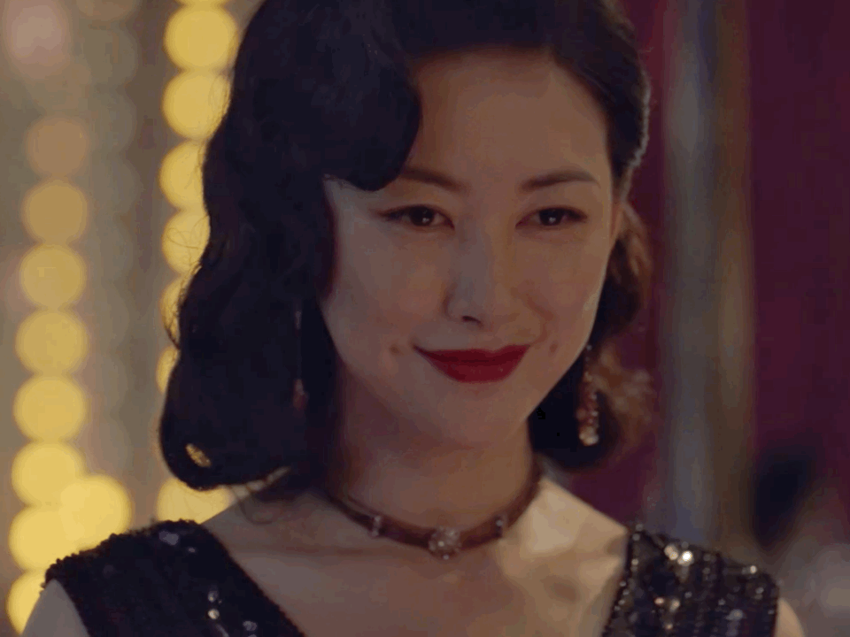 京圈贵公主朱珠背景出身不输景甜结果却在37岁晚红