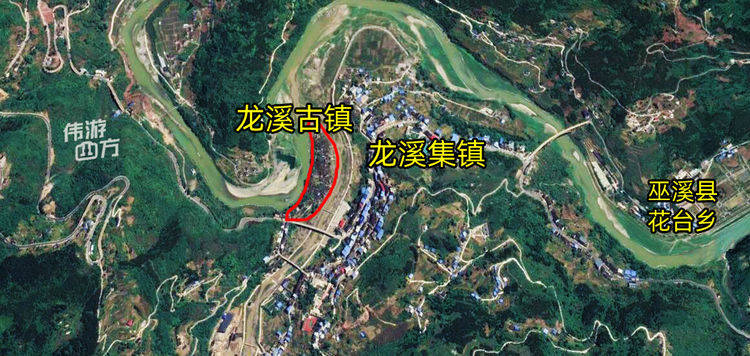 重庆巫山县一个容易被忽视的古镇,地处两河交汇,酷似朝天门
