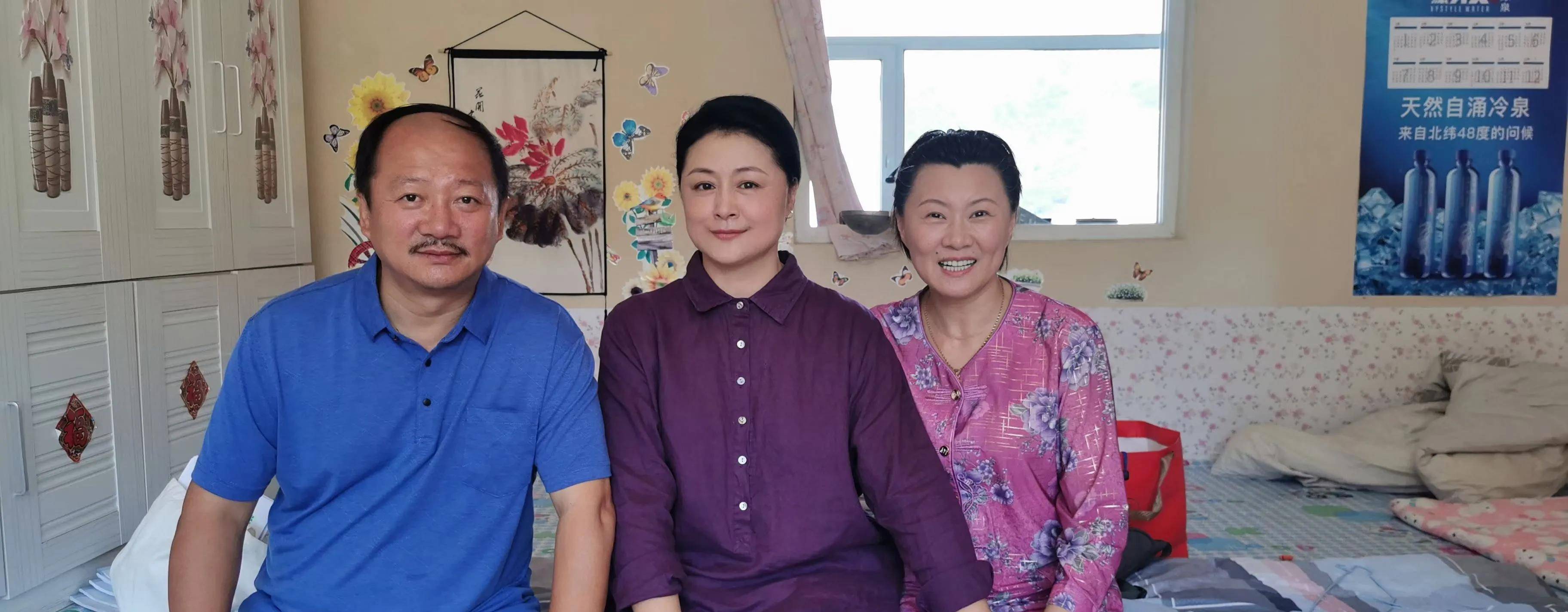 看点|《乡村爱情15》杀青,众演员齐晒照庆祝,《乡爱14》也要开播了!