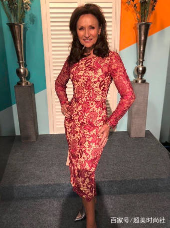 身材|时尚只属于年轻人？“奶奶级”达人近70风韵不减，教你穿出时尚感