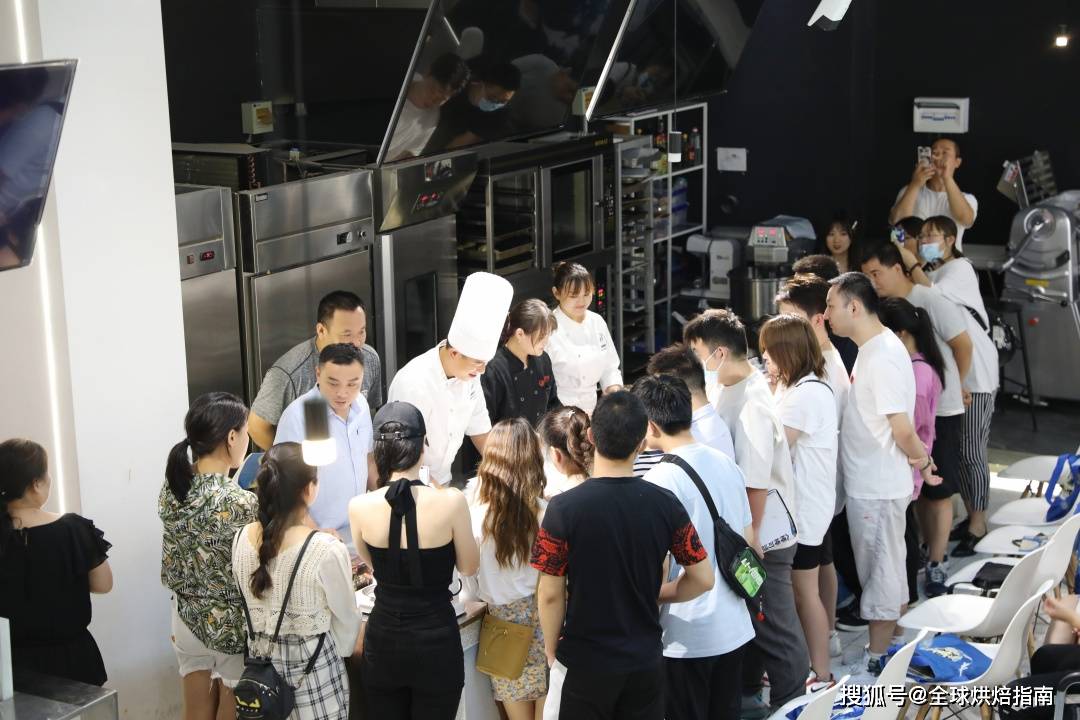 」新中式烘焙」下的這些國潮力產品太受歡迎了！ 熱愛美食 第1张