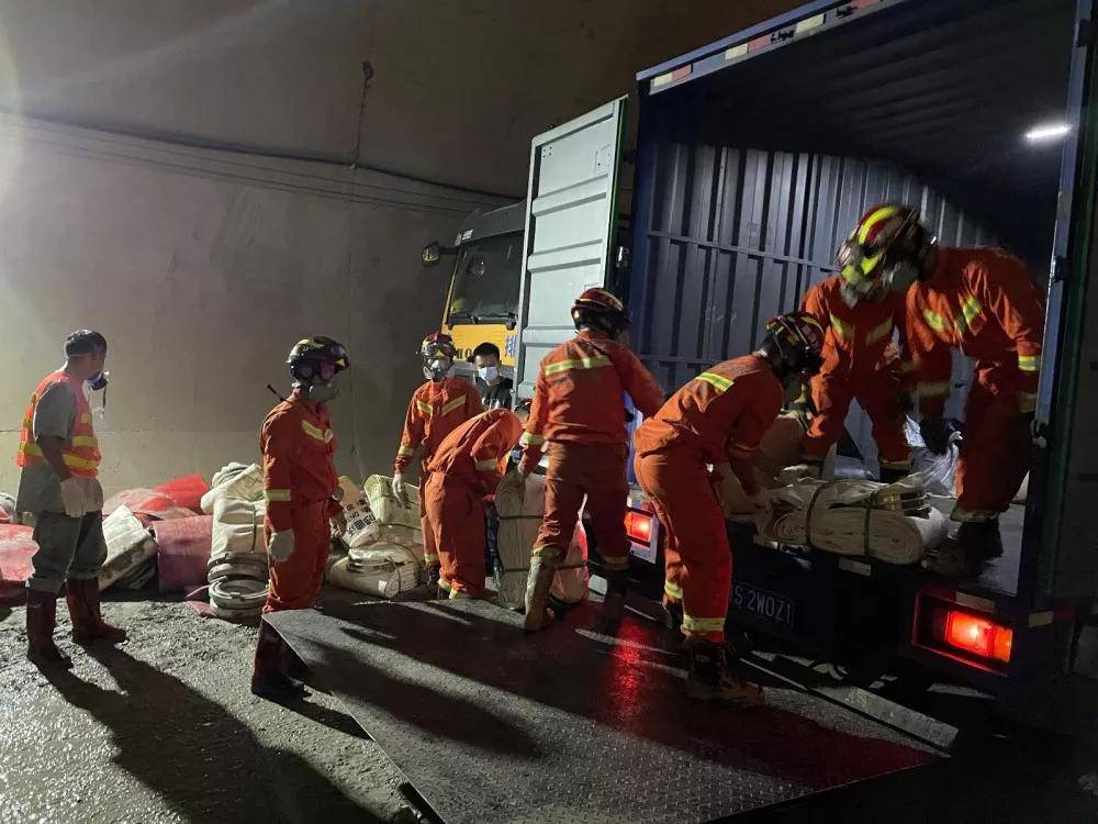 哀悼!13人遇难,珠海隧道透水事故噩耗传来
