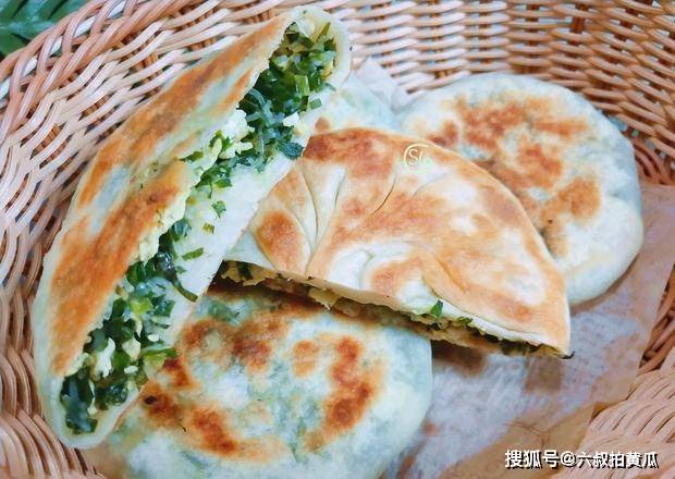 煎饼|家人最爱的懒人早餐,20分钟搞定,一次三个不过瘾,外酥里嫩