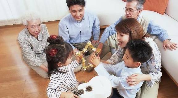 经济|二胎家庭又添三个隐患，二十年后就显现，有个是父母年轻时闯的祸