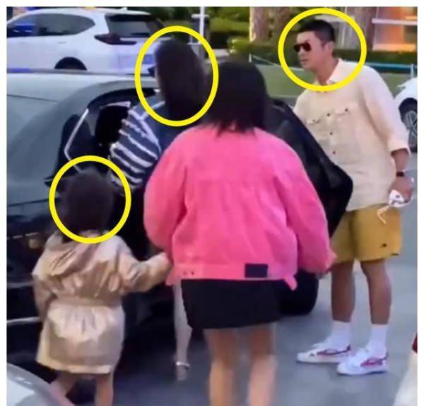 带着|继郑爽后，又一女星疑代孕生娃，多次被拍不承认，如今评论区沦陷