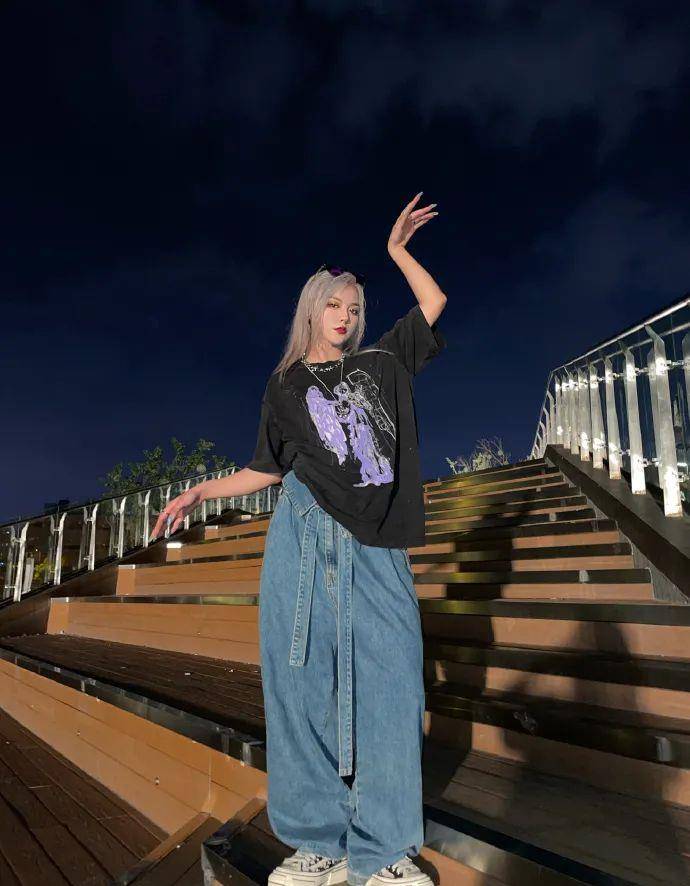 sama|软萌、御姐1秒切换！刀小刀的变装秀，你找到“正确”打开方式了吗？