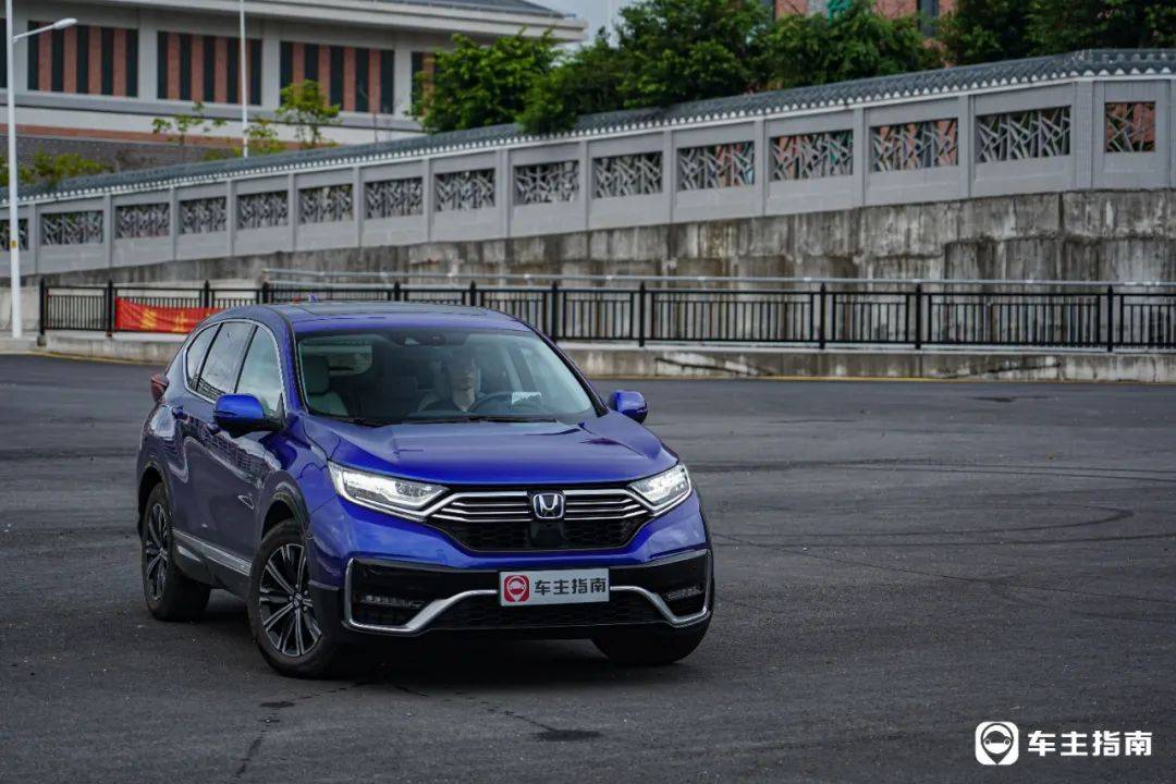 本田大法好 30万的cr V插混 值不值 动力