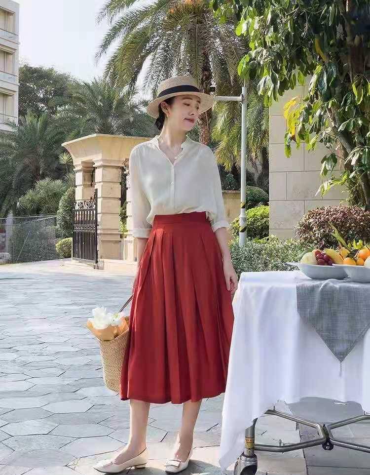 下半身|优雅的女人穿衣有讲究，既知性简约又高级大方，轻松美出新高度