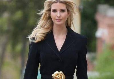 黑色|夏季黑色衣裤如何搭配不会显得沉重？怎样搭配更好看？