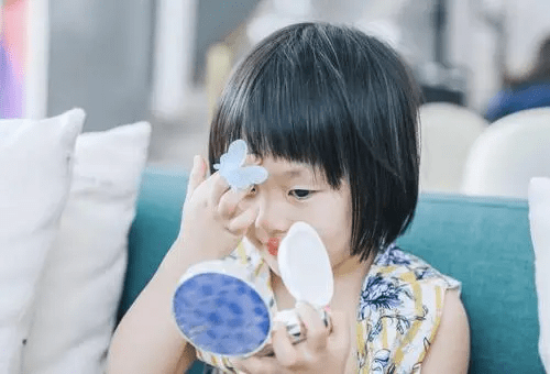 能力|萌娃穿搭潮范儿十足，气场全开，原来打扮孩子有这么多好处