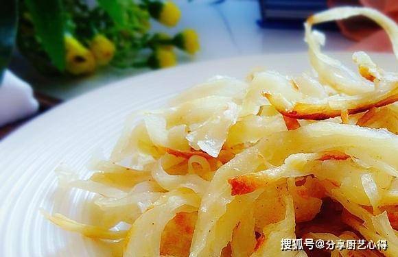 做法|这是儿子最爱的早餐主食，每次做都会吃上一大盘，隔三差五点名要