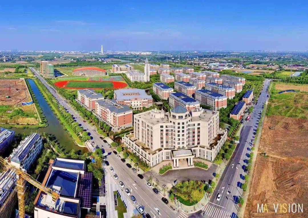 上海中侨职业技术大学图片