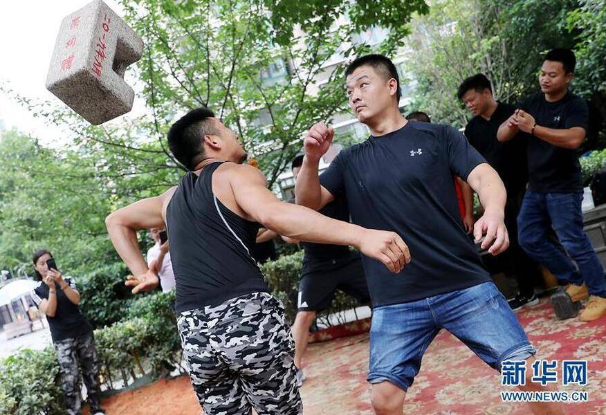 百城百艺非遗名录上下翻飞的中国式举重