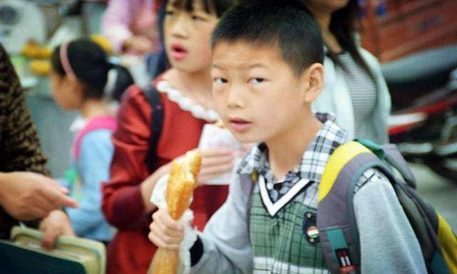 原则|专家：早餐不光不能喝粥，想让娃长高个，坚持“三不原则”很关键