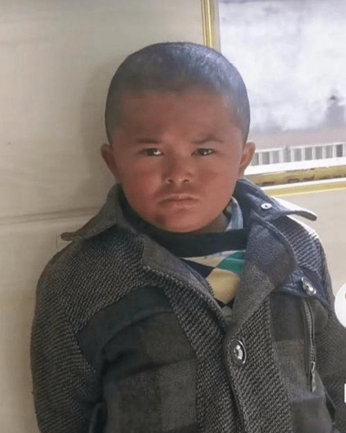 小马云本就悲惨的人生却被资本毁掉的一生利用完将其抛弃