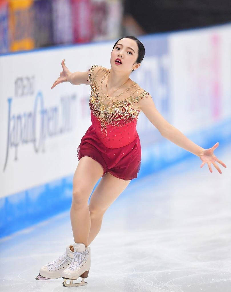 原创日本花样女神本田真凛天使颜值魔鬼身材穿短裙子自带仙女范