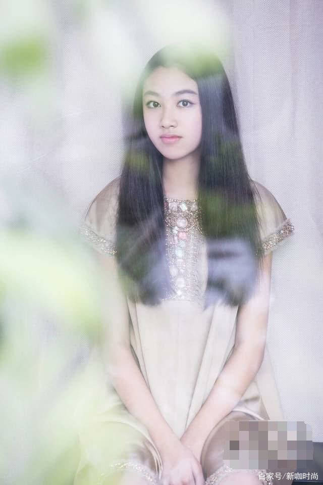 女儿|任达华15岁女儿，穿热裤，这大长腿绝了！