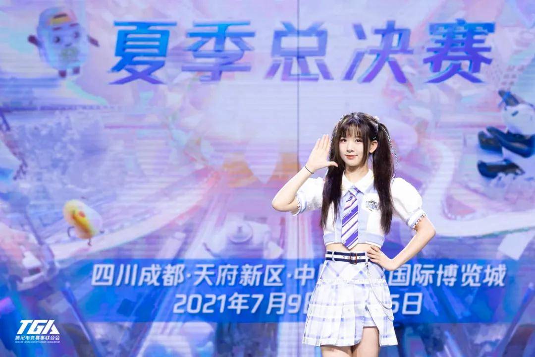 解说|当偶像走上电竞解说台，TGA带来人才培养的全面革新