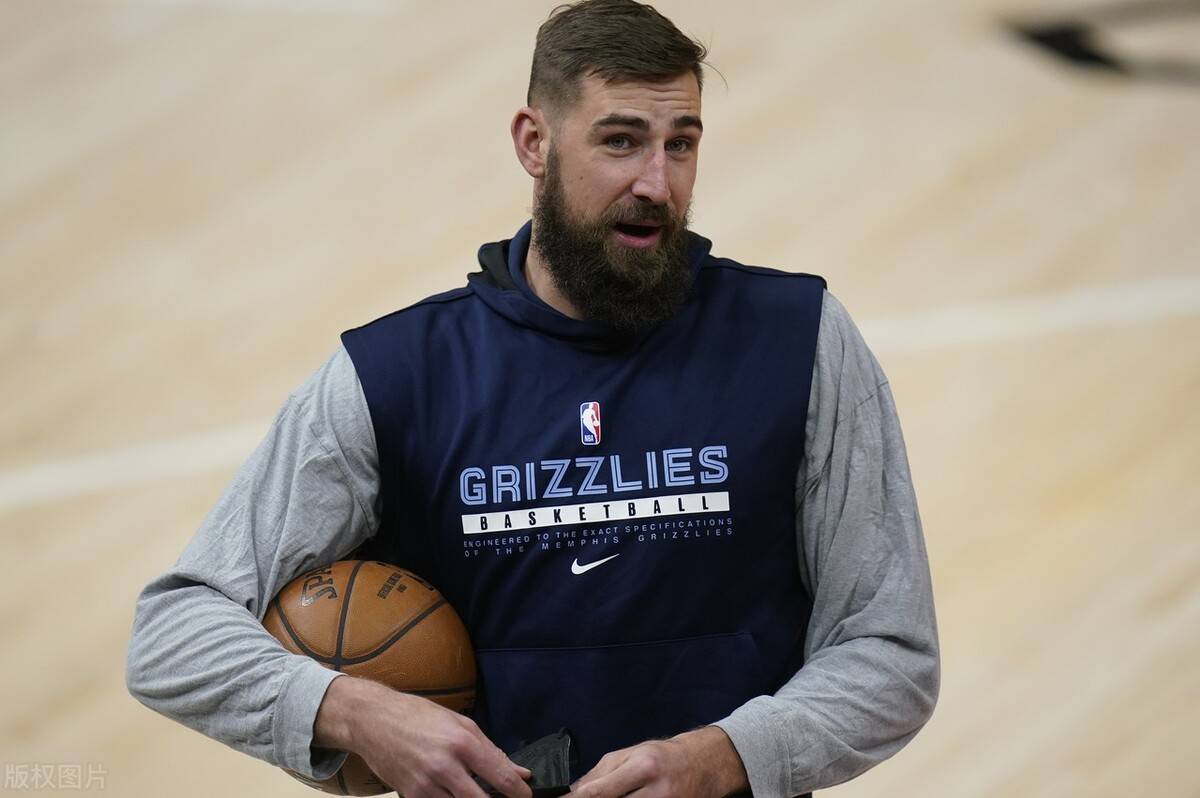 赚还是亏?鹈鹕二换一,血布,亚当斯换来了灰熊内线瓦兰丘纳斯