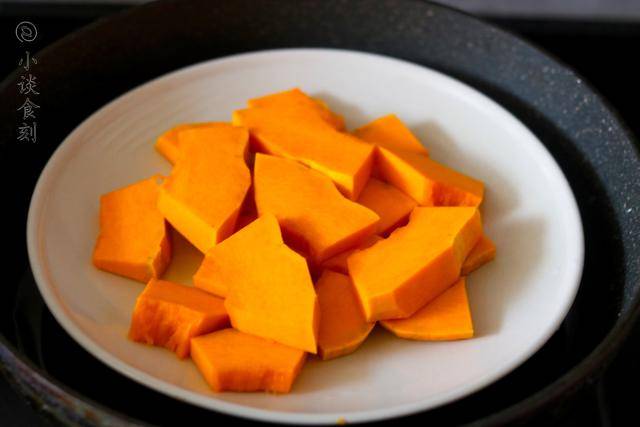 小谈|秋天，给孩子多做这小零食，鲜香酥脆还特甜，比吃薯条营养多了