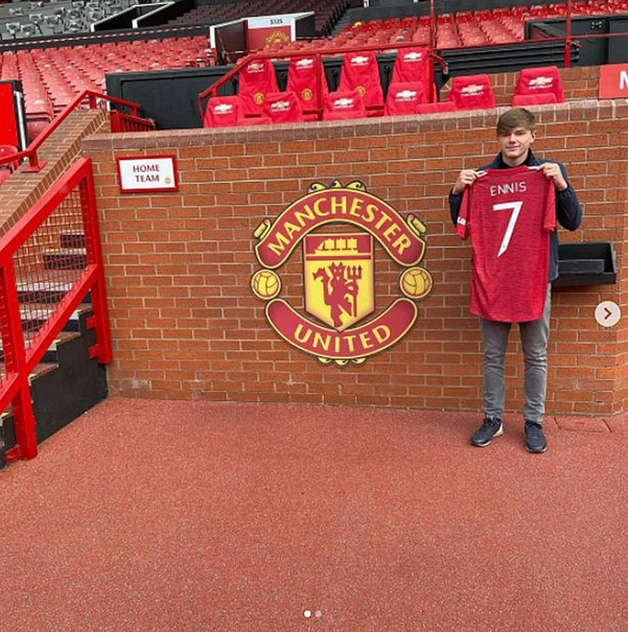 下利物浦青训天才:拿7号亮相梦剧场,拒绝切尔西选择红魔_伊森·恩尼斯