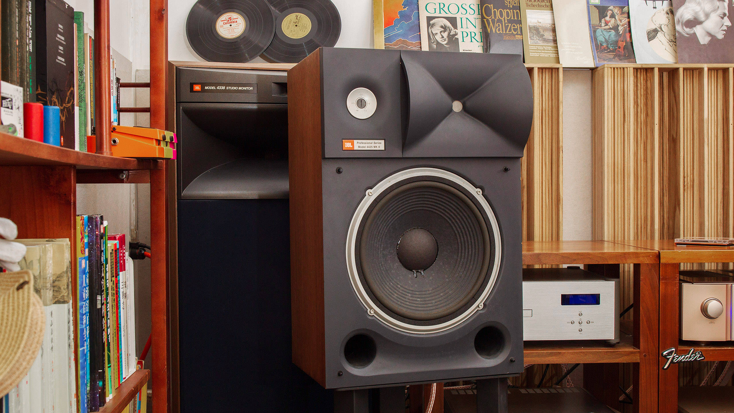 23年前的监听音箱依然可卖两万多,jbl 4425mkii魅力何在?_单元