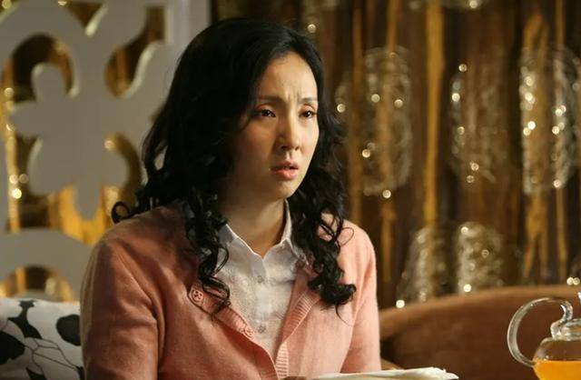 三胎妈妈自述:原谅出轨的凤凰男老公后,我抑郁了_陈菲