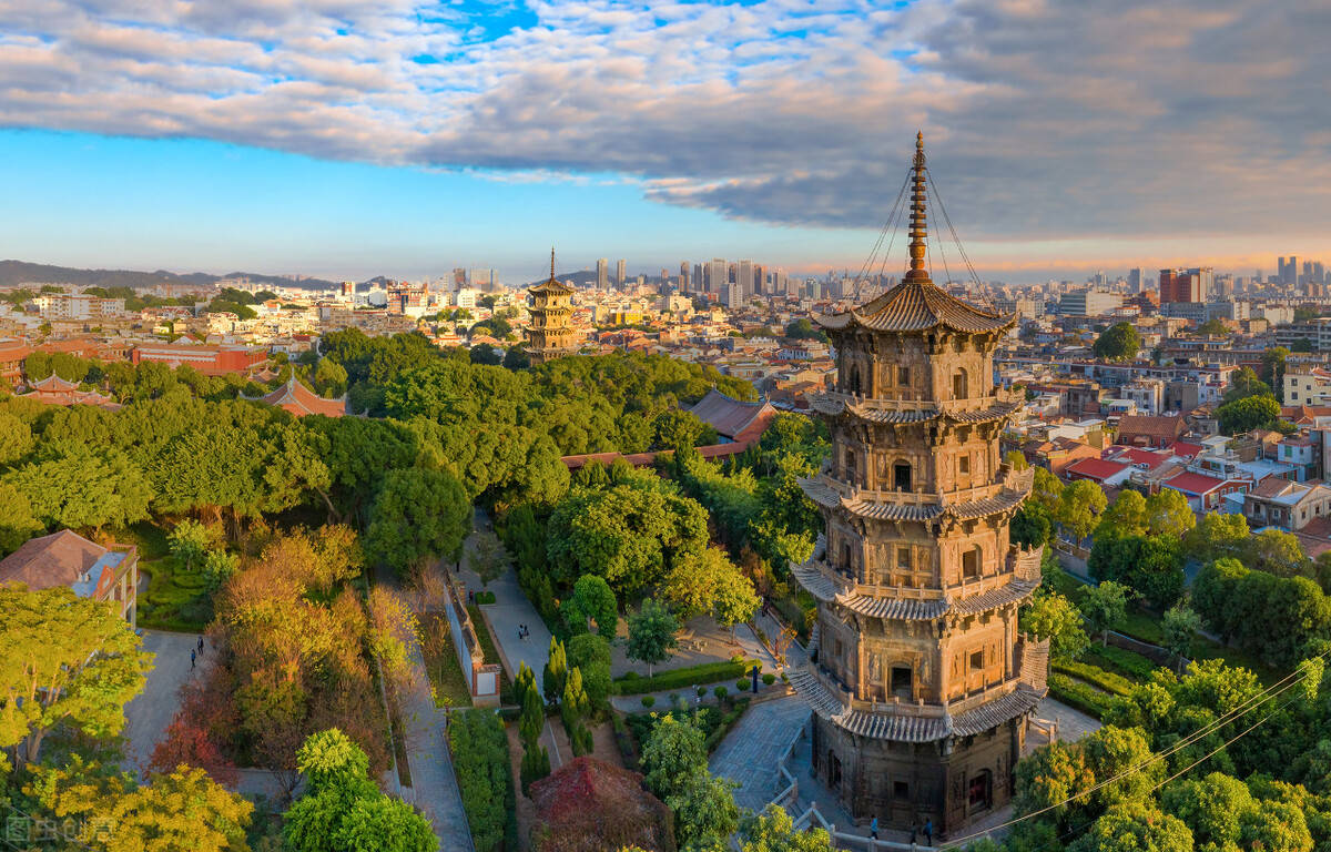 福建最有钱的城市，半城烟火半城仙，是一生里至少要去一次的城